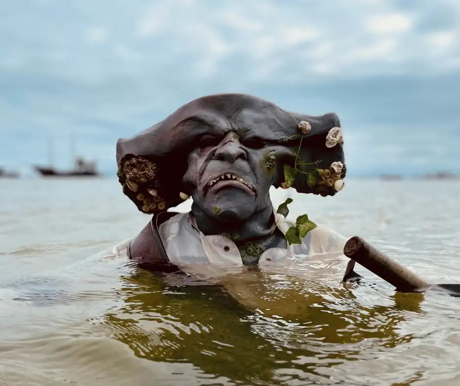 pirata monstro barco pirata bombinhas