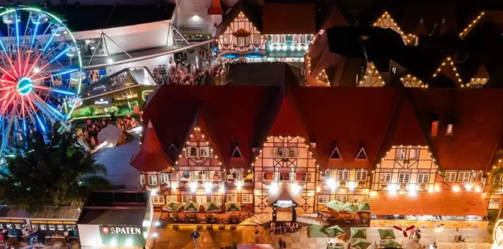 Oktoberfest 2025 Blumenau - Excursão ida e volta, saída de Florianópolis. Garanta seu Lugar, vem curtir a festa mais alemãs das Américas